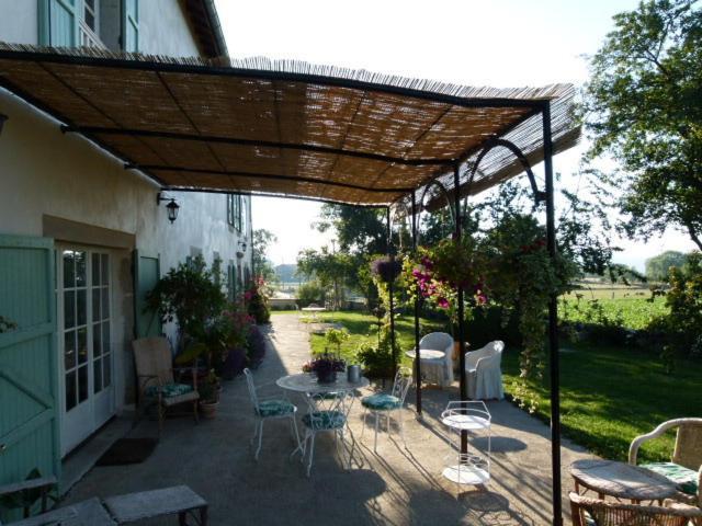 ブランザック Au Bon Gre D'Hugoline Bed & Breakfast エクステリア 写真