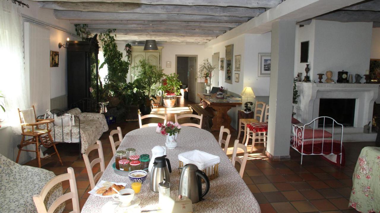 ブランザック Au Bon Gre D'Hugoline Bed & Breakfast エクステリア 写真