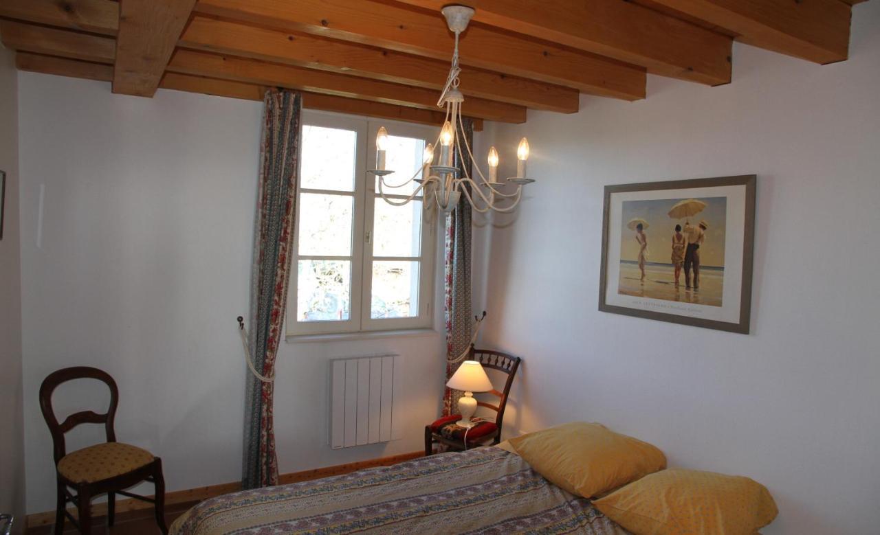 ブランザック Au Bon Gre D'Hugoline Bed & Breakfast エクステリア 写真